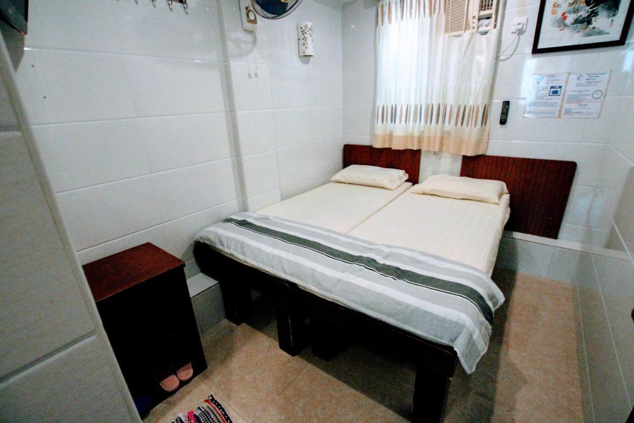 Tai Wah Hostel Гонконг Екстер'єр фото